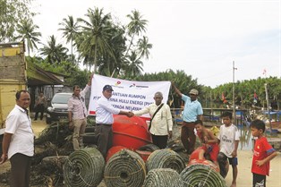 9-PHE Bantuan Rumpon Untuk Nelayan Aceh Utara